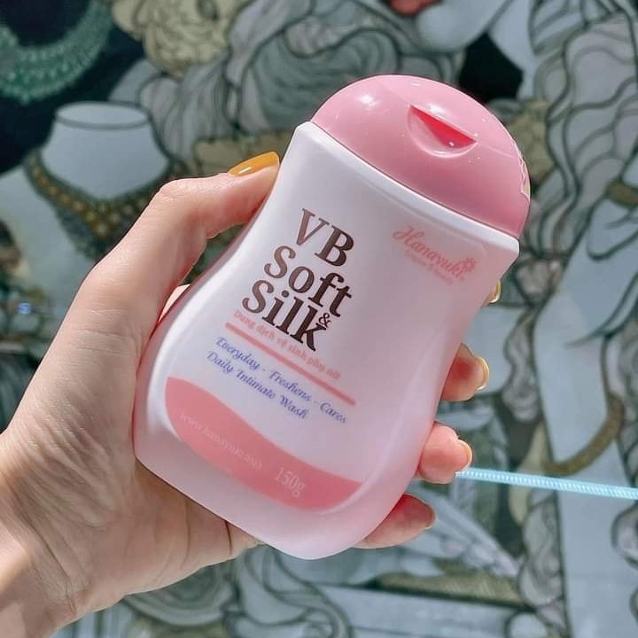 Dung Dịch Vệ Sinh Phụ Nữ VB Soft Silk Hanayuki 150g