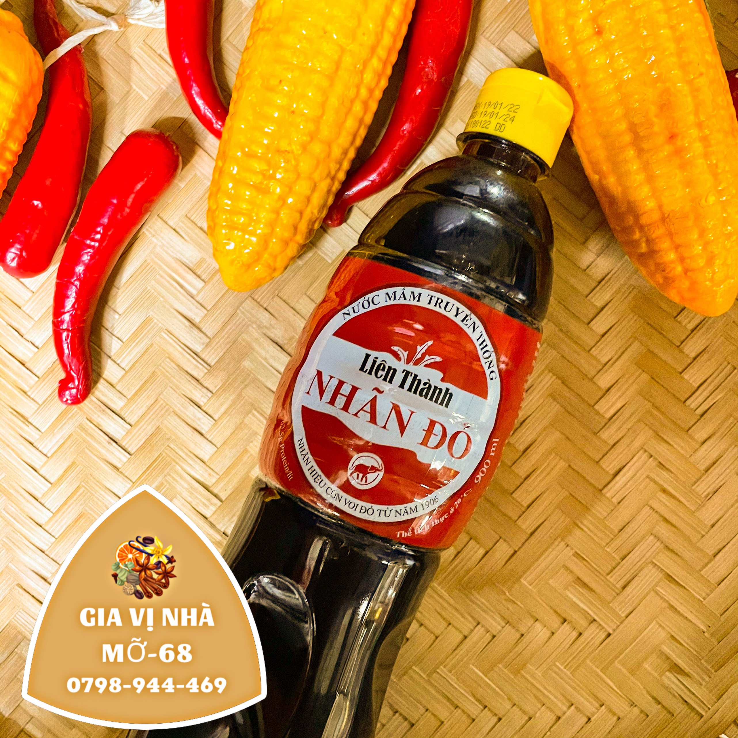 Nước mắm liên thành nhãn đỏ - chai 900ml