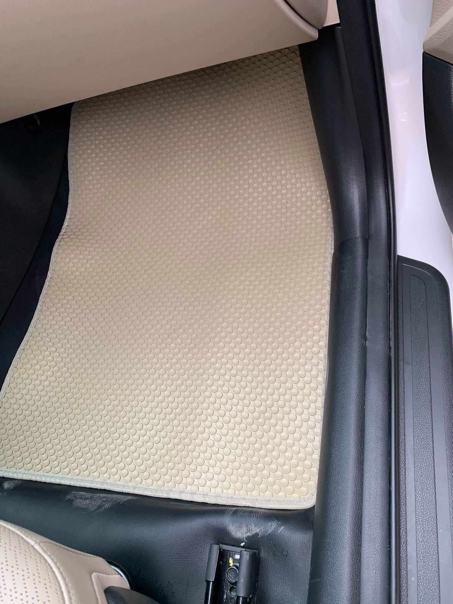Car mat for Hyundai Elantra