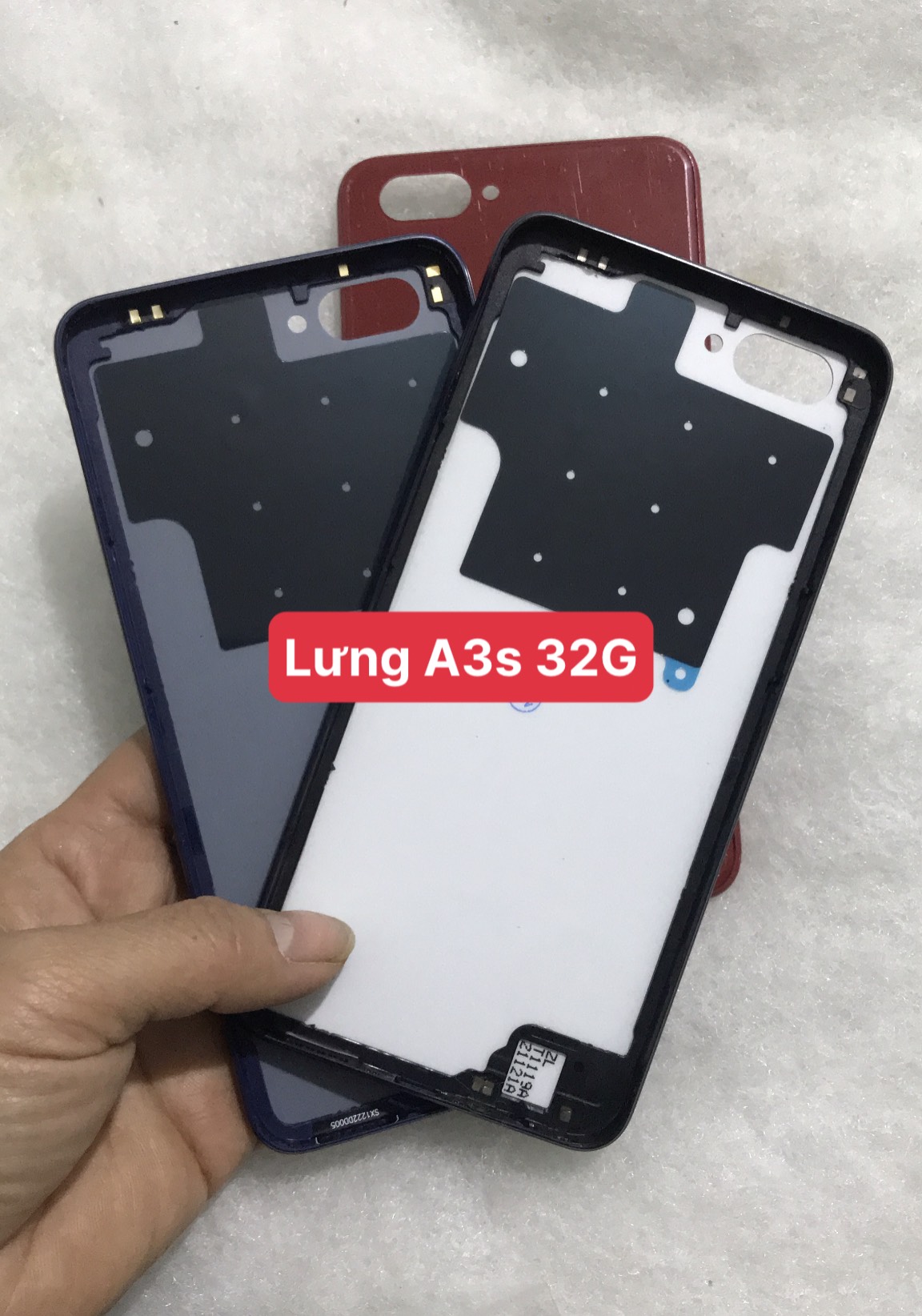 Nắp Lưng Oppo A3s 32G ( bản có lỗ trọc sim phía trên)