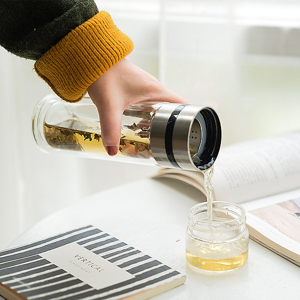 Bình thủy tinh 2 lớp có lọc trà 500ml sang trọng, phù hợp với dân văn phòng, công sở