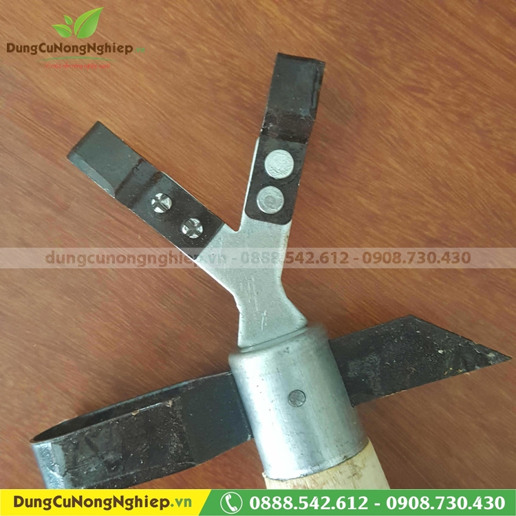 Dụng cụ khoanh cắt vỏ cây cán gỗ