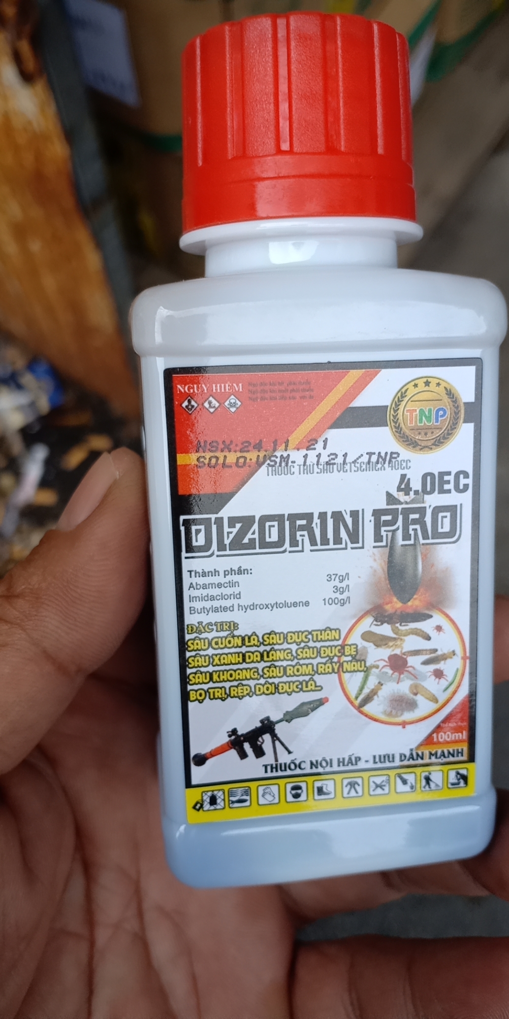 Đặc trị bọ trĩ và rệp trắng Confidor Dizorin Pro (đặc trị rệp sáp, rệp trắng, rầy nây, sâu cuốn lá) 100ml