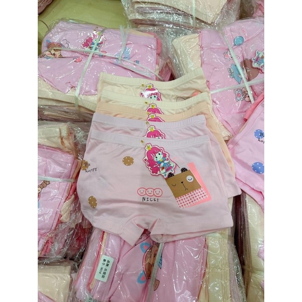 Quần chip đùi QC cho bé gái (8-30kg)
