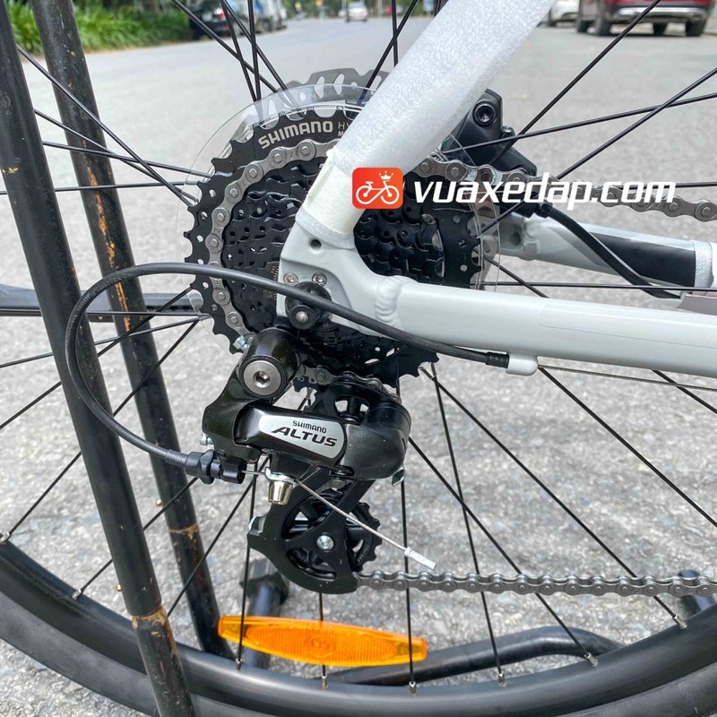 [Trả góp 0%] Xe đạp GIANT ESCAPE 2 DISC 2021 (Bản Quốc Tế)