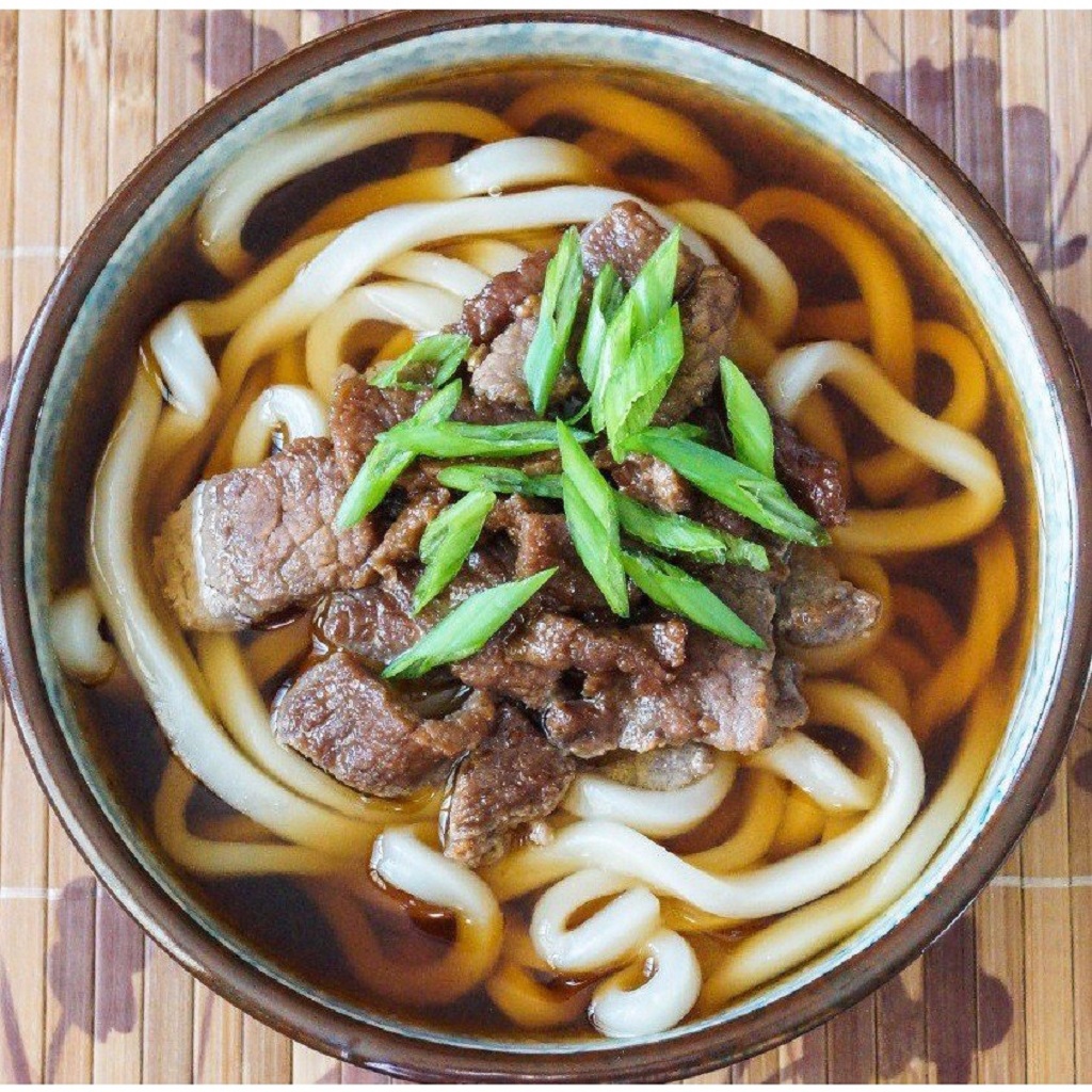 Nước sốt mì udon hàn quốc chungwoo 430g