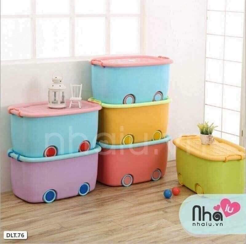 THÙNG Ô TÔ ĐỰNG ĐỒ CHƠI CÓ BÁNH XE