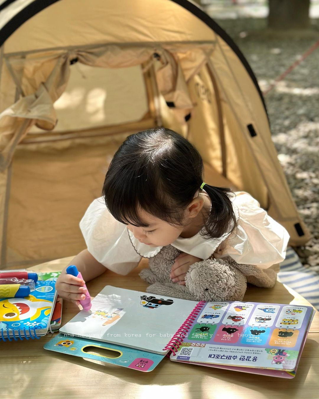 SÁCH TÔ MÀU MA THUẬT MAGIC WATER PINKFONG