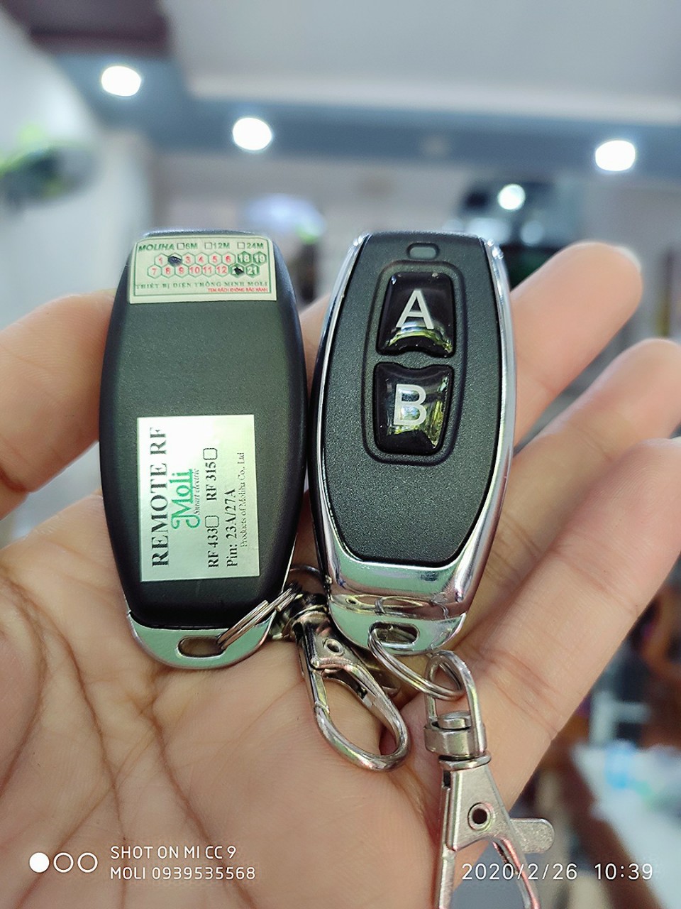 [HCM]REMOTE 2 NÚT ĐIỀU KHIỂN TỪ XA