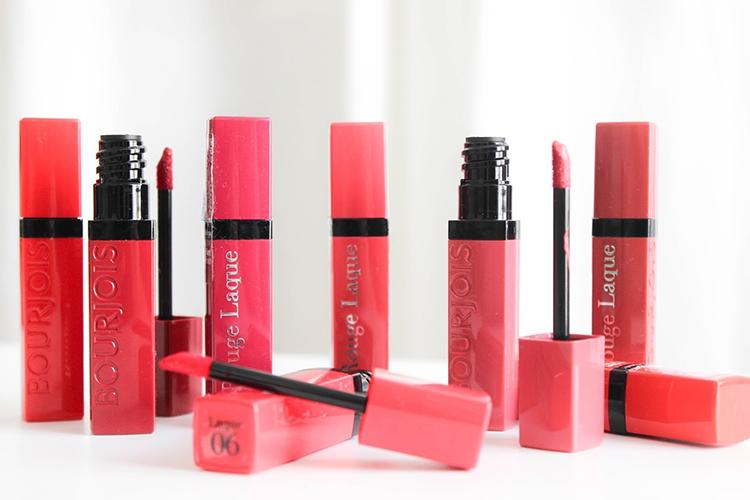 Son Kem Bourjois Rouge Laque Pháp (#01 Majes’ Pink: Hồng cánh sen)