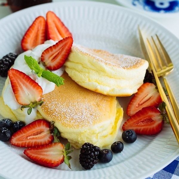 Bột làm bánh Pancake trộn sẵn Gold Bone 400gram