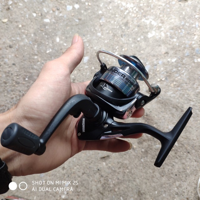 Máy câu thunder 1000-2000 chuyên câu lure .UL  (cam kết bảo hành đổi trả trong 2 tuần đầu)