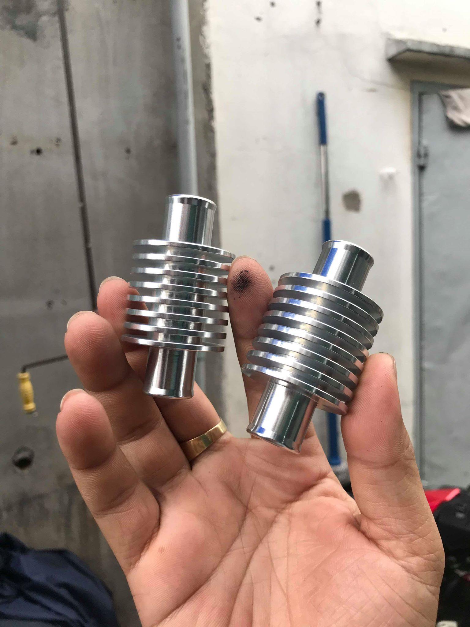 Đầu tản nhiệt gắn ống nước samco
