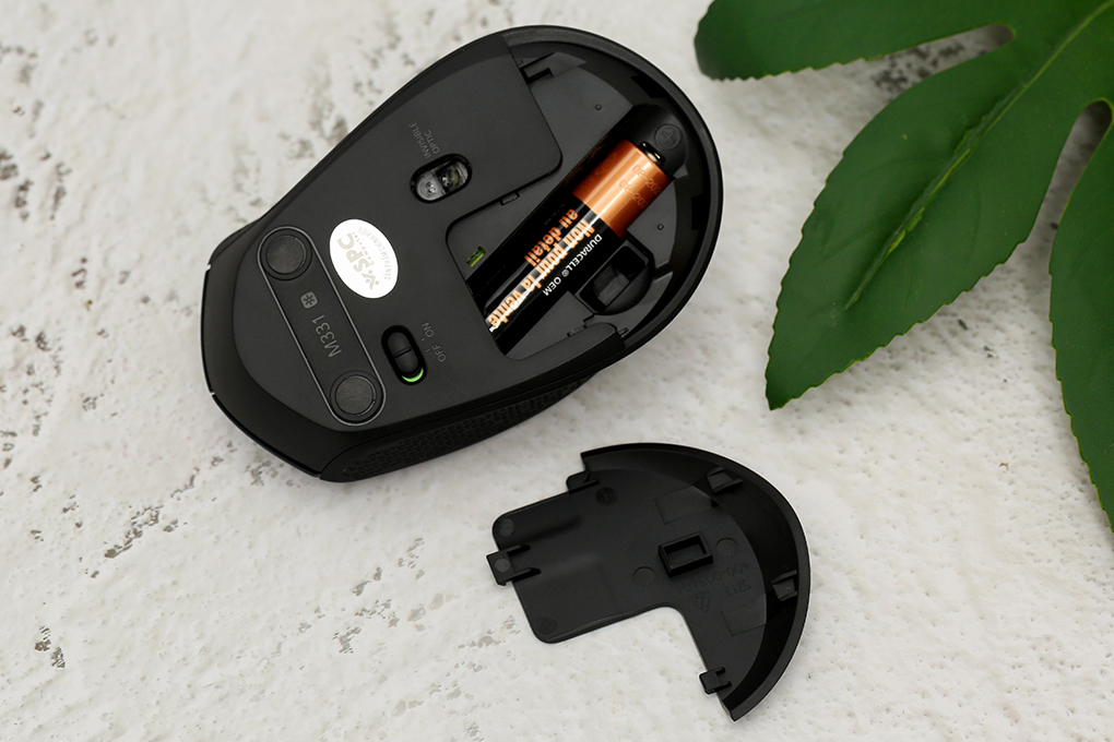 Chuột không dây Logitech M331 silent yên tĩnh (màu đỏ/đen) - 1000 DPI; 2.4GHz; 3 nút; 91g; Pin AA*1; tương thích Unifying - Bảo hành 24 tháng - Hàng Chính Hãng Safety Mart Official
