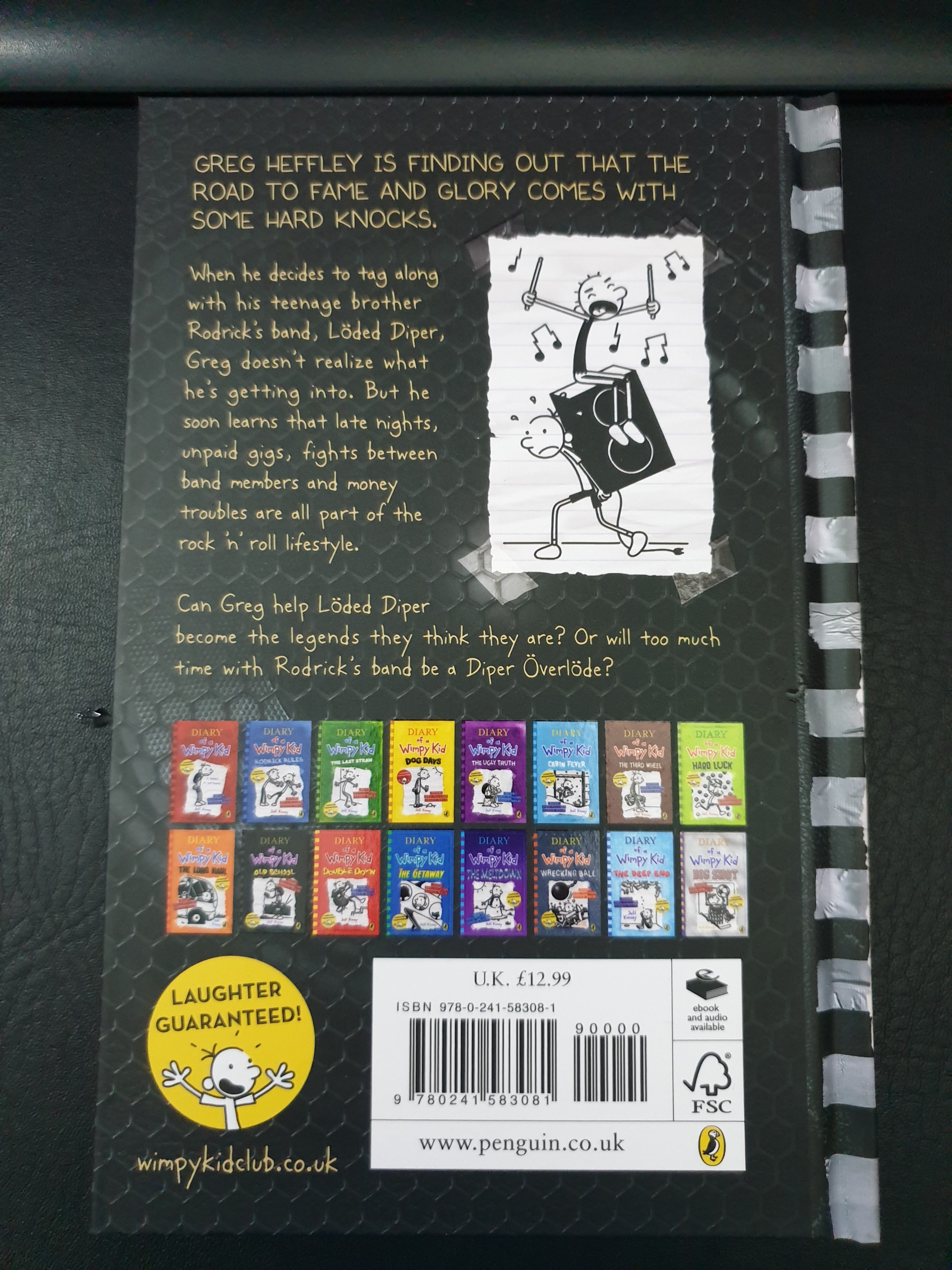 Sách Ngoại văn: Diary Of A Wimpy Kid: Diper Överlöde (Book 17)