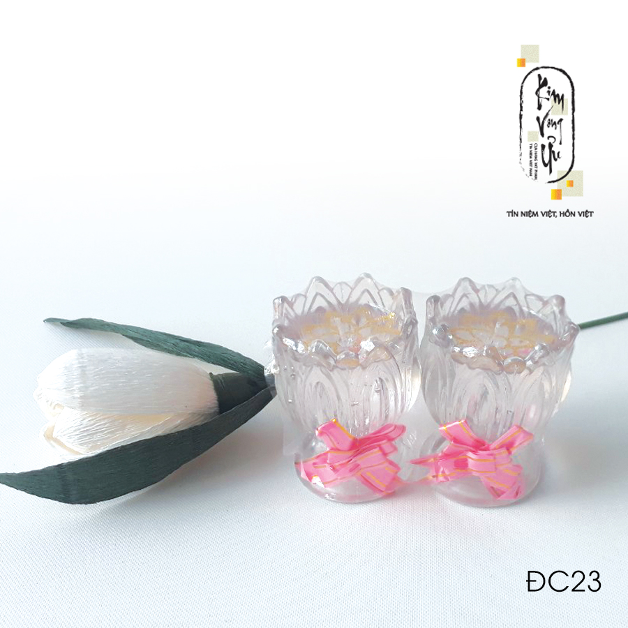 Đèn cầy ly cúng búp sen trắng đc23 cao 8cm