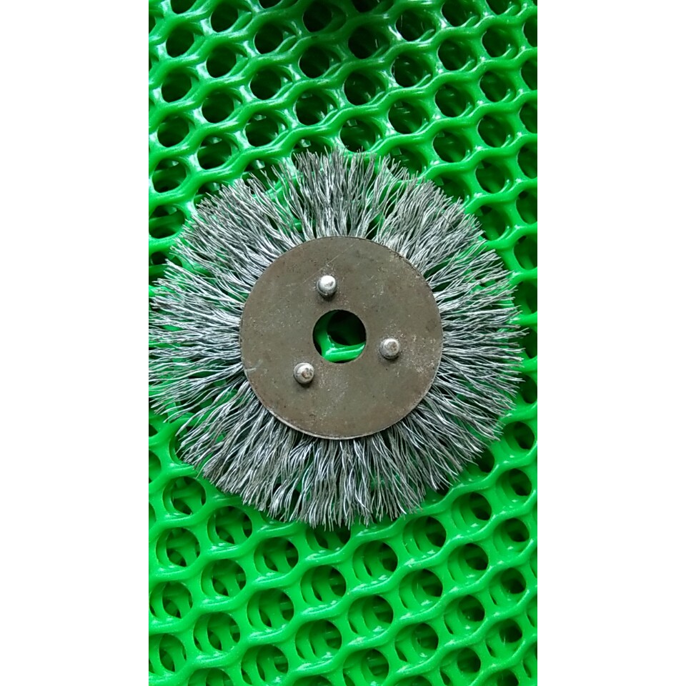 Bánh cước vàng và chén cước dày