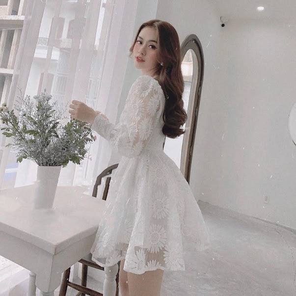 ĐẦM DỰ TIỆC REN HOA CÚC DAISY DRESS