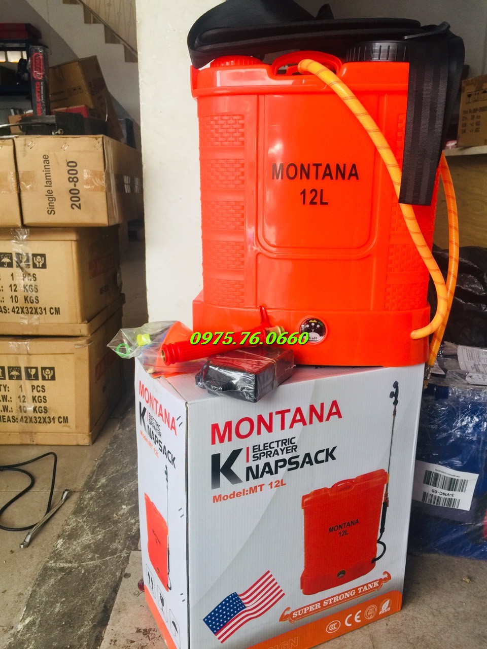 [HCM]BÌNH XỊT ĐIỆN 12L BÌNH XỊT ĐIỆN MONTALA 12 LÍT