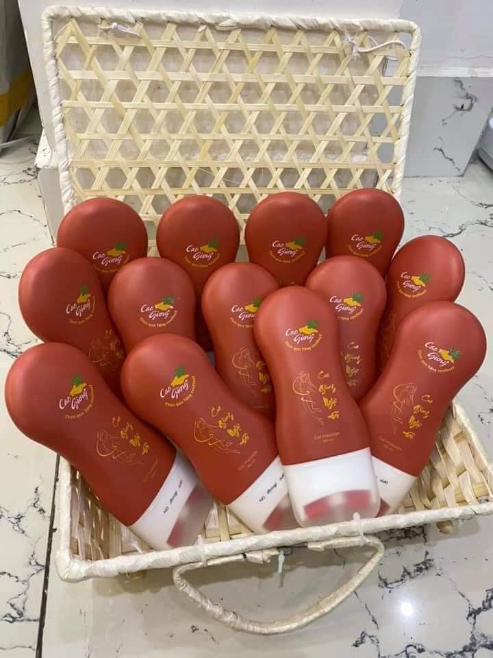 Thanh Lăn Cao Gừng Nghệ Đỏ Tan Mỡ Thừa (180ml)