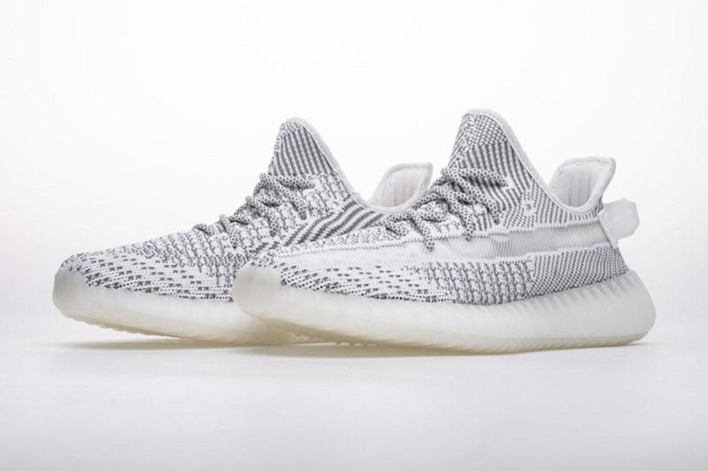 Yeezy 350 Static V2