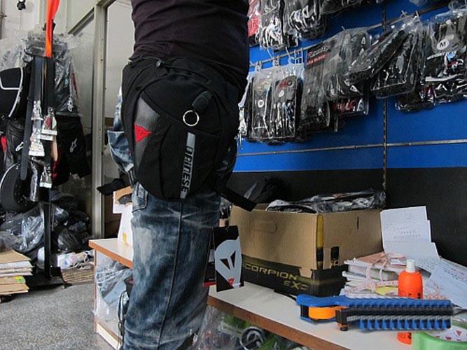 Túi đeo đùi