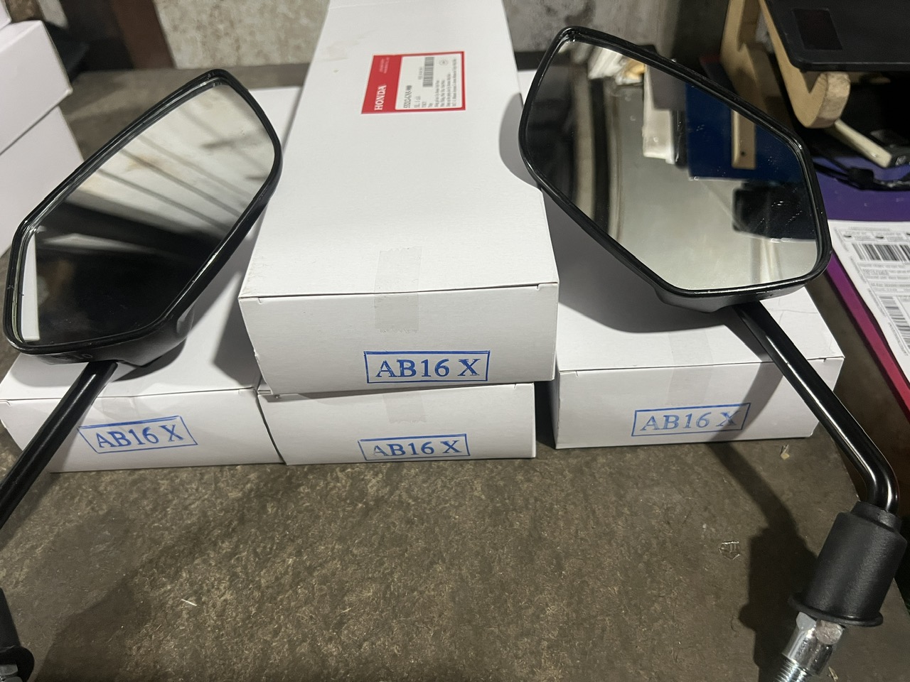 [HCM]Gương (kiếng)chiếu hậu Honda Air Blade đời từ 2016-2020 Mãu mới
