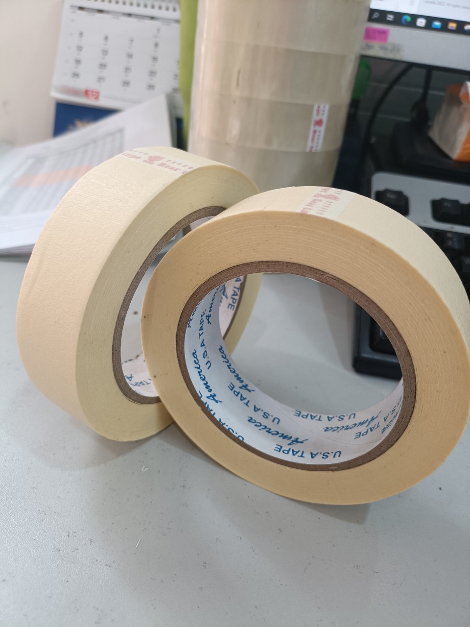 1 cuộn băng keo giấy khổ 24mm x 40m