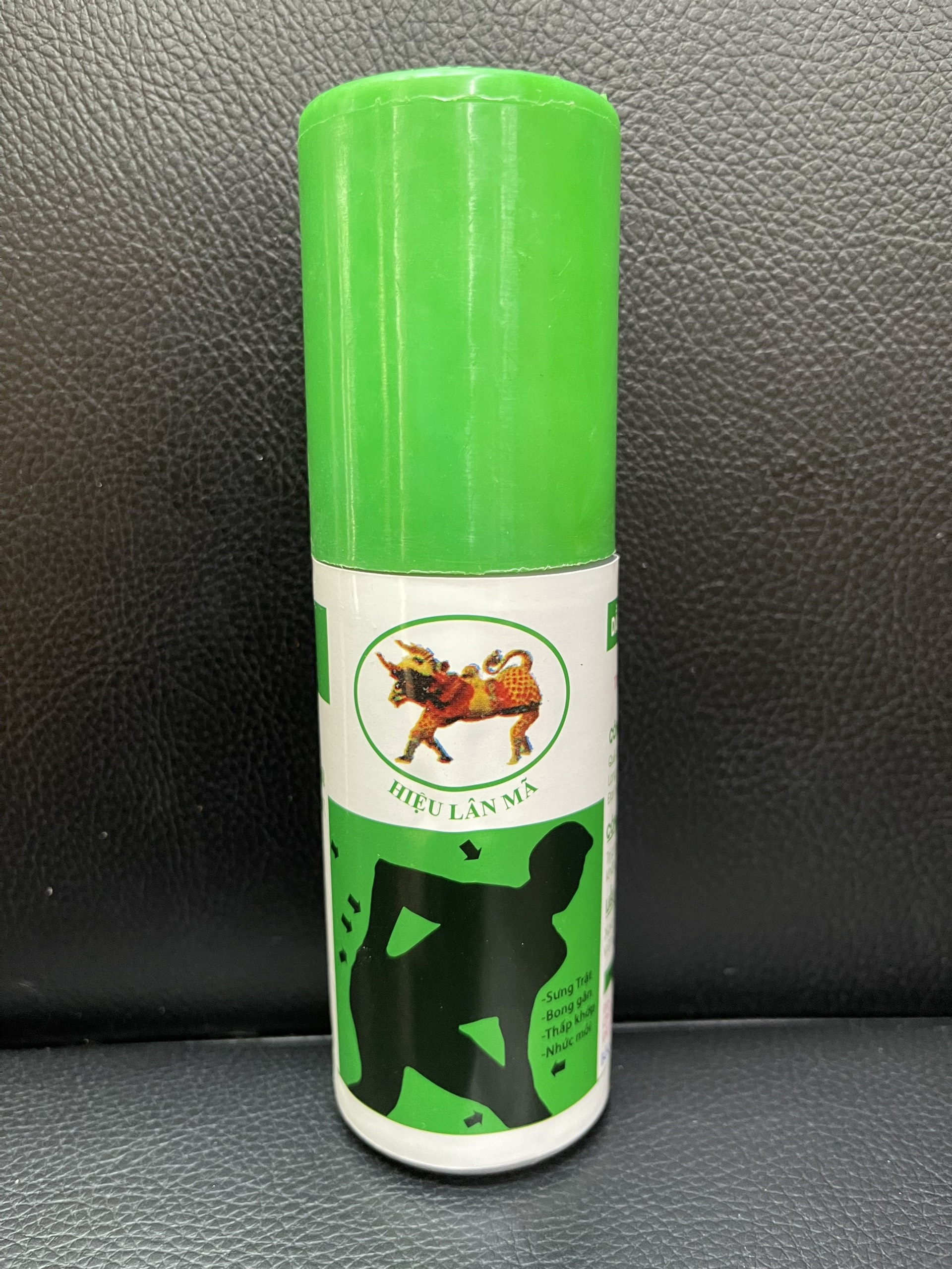 Dầu Phong Thấp Trật Đả Hiệu Lân Mã 140ml