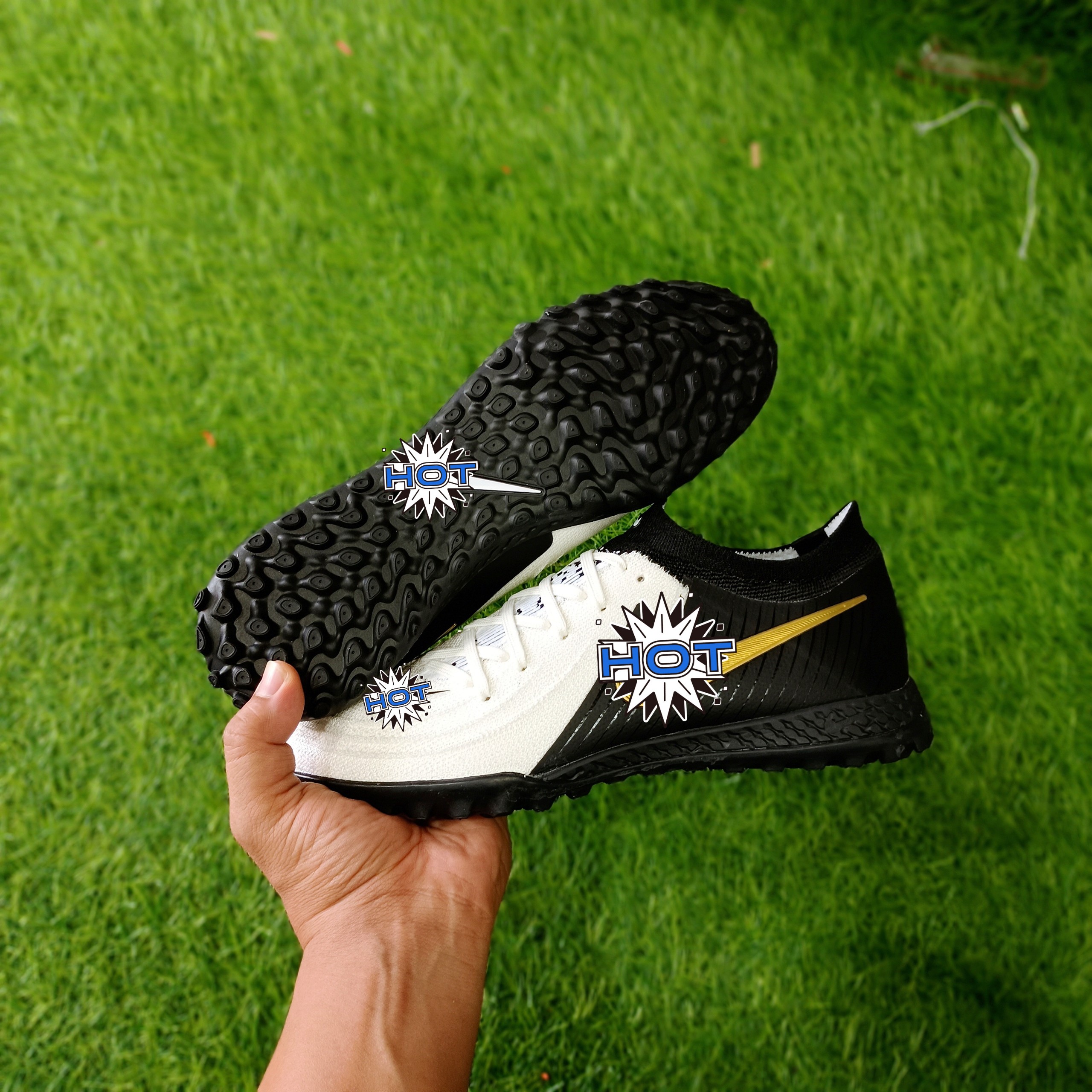 giày đá bóng phantom lunar elite TF ( khâu đế + tất + hộp )