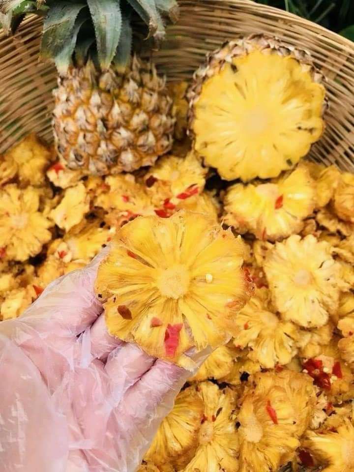 [HCM]Thơm sấy dẻo muối ớt 500g (160.000).