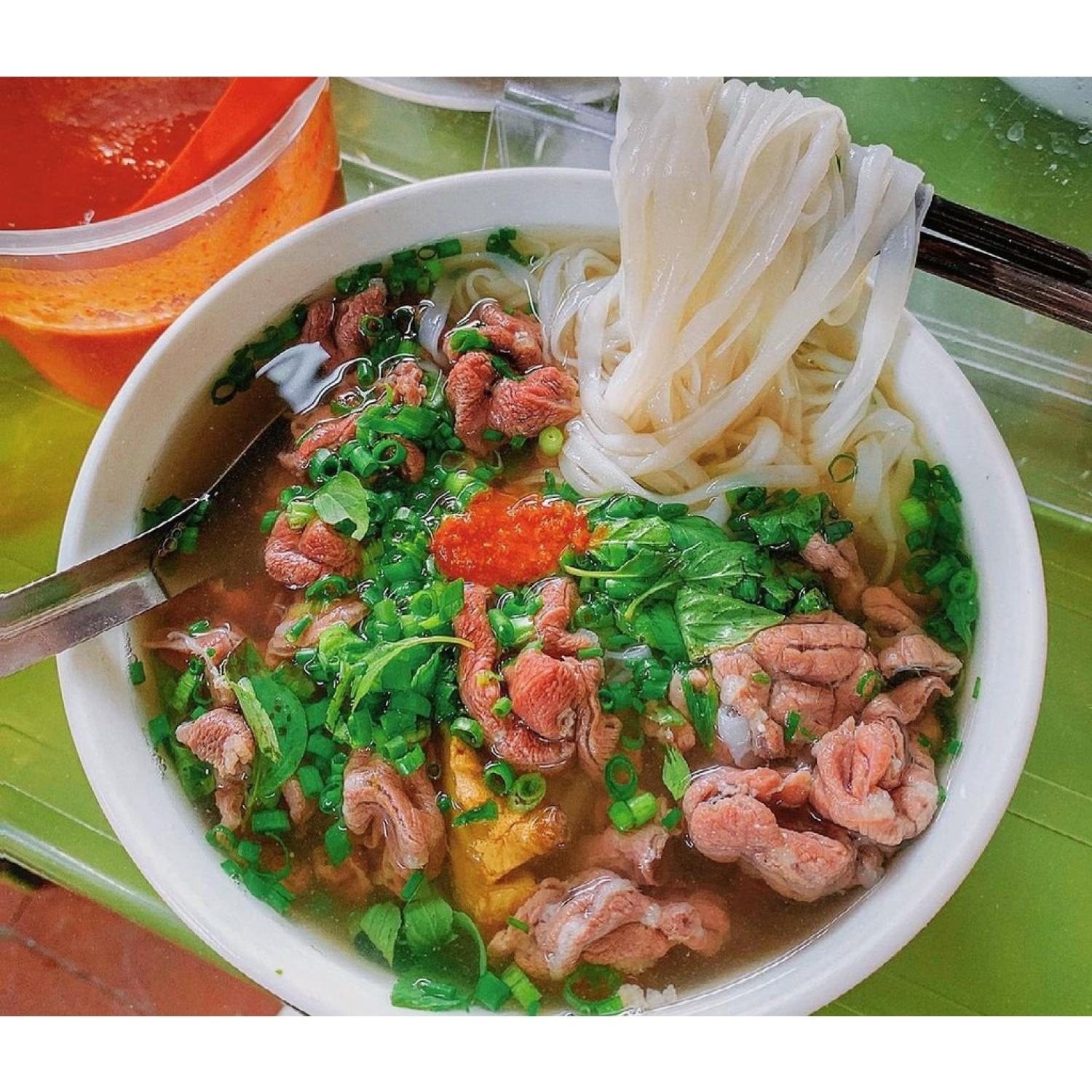Phở khô Hà Nội (Quỳnh Chi Foods) Sợi Phở Dai Ngon (gói 1kg)