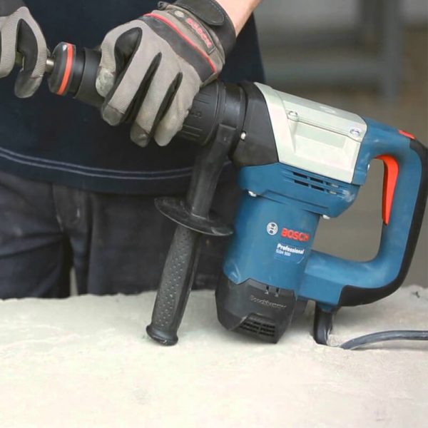 Máy đục bê tông 17mm BOSCH GSH 500 GEN II (Tặng kèm nón bảo hiểm cao cấp)
