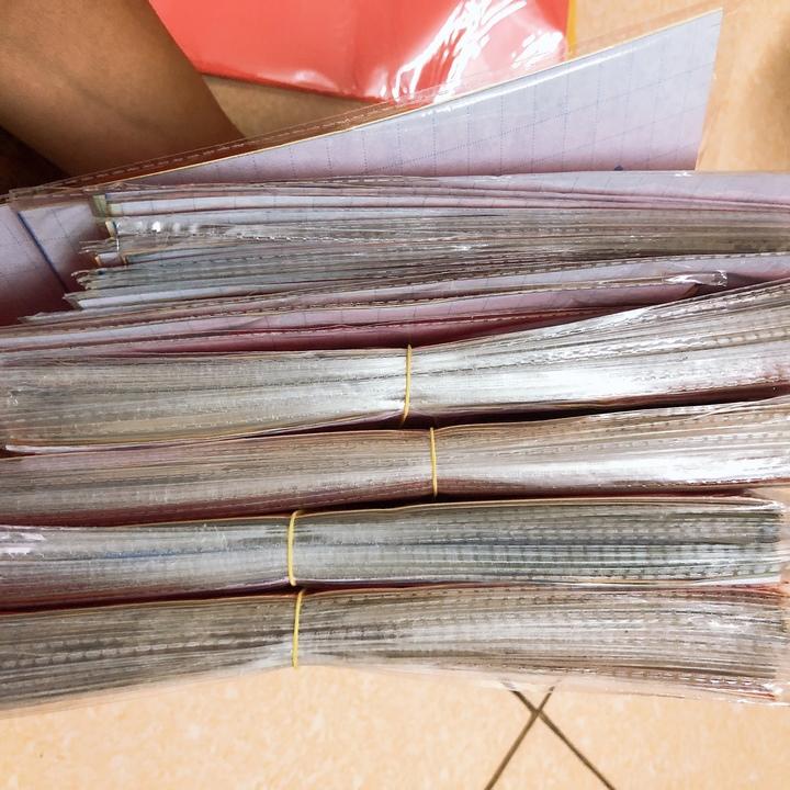 Thủ Công To Không dính 140 tờ