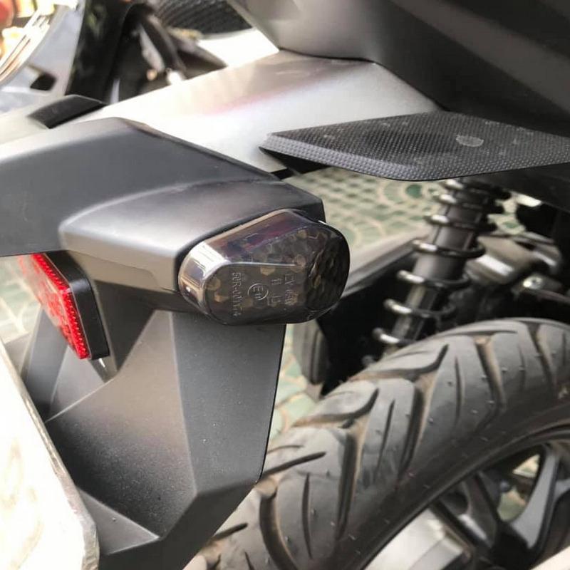 Cặp xi nhan sau cao cấp gắn xe máy VARIO đời 2018 trở lên (màu xám)