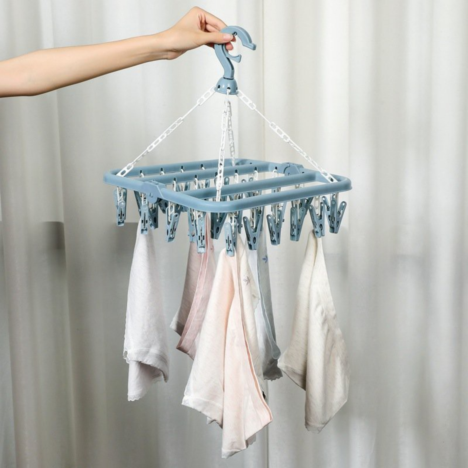 Móc treo quần áo cho bé, móc nhựa phơi quần áo, móc chùm phơi đồ 32 kẹp xoay 360 độ gấp gọn thông minh