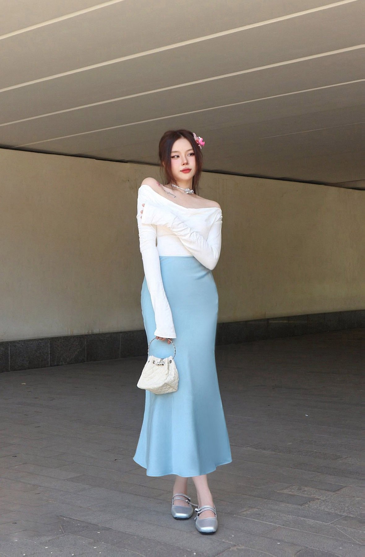 Chân váy lụa dài La Boutique cạp trễ hai lớp cao cấp