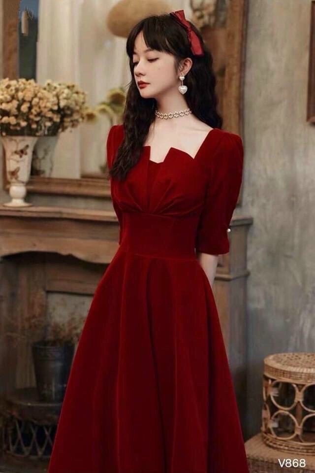 đầm dự tiệc xếp ly ngực