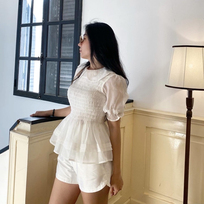 áo nhún thun phối ren Lion top