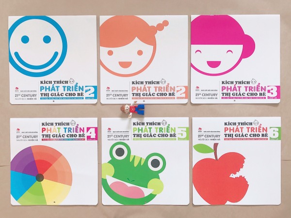 Combo Kích thích phát triển thị giác cho trẻ ( 6 cuốn- Từ dưới 2 tháng tuổi đến 6 tháng tuổi )