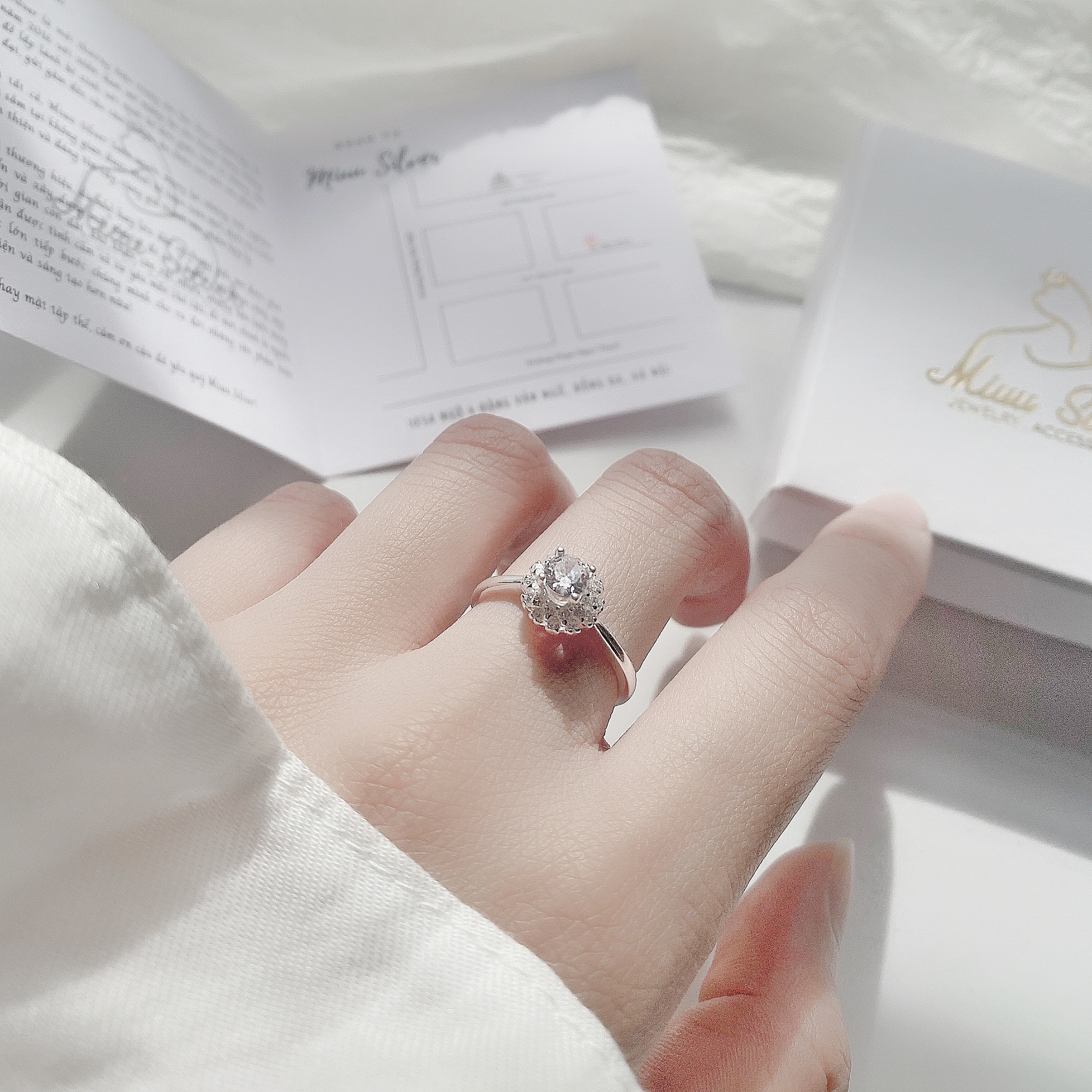 Nhẫn bạc nữ 925 Miuu Silver đính đá Sophia Ring