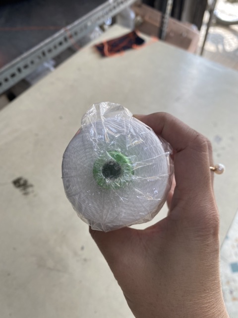 2 CUỘN CHỈ DÀNH CHO MÁY MAY BAO