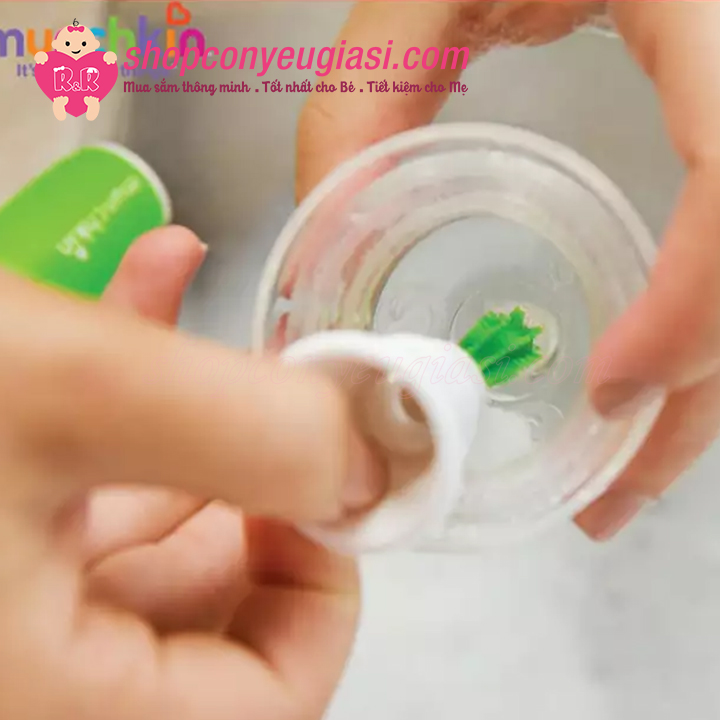 [HCM]Cọ Bình Sữa Có Mút Munchkin MK16020