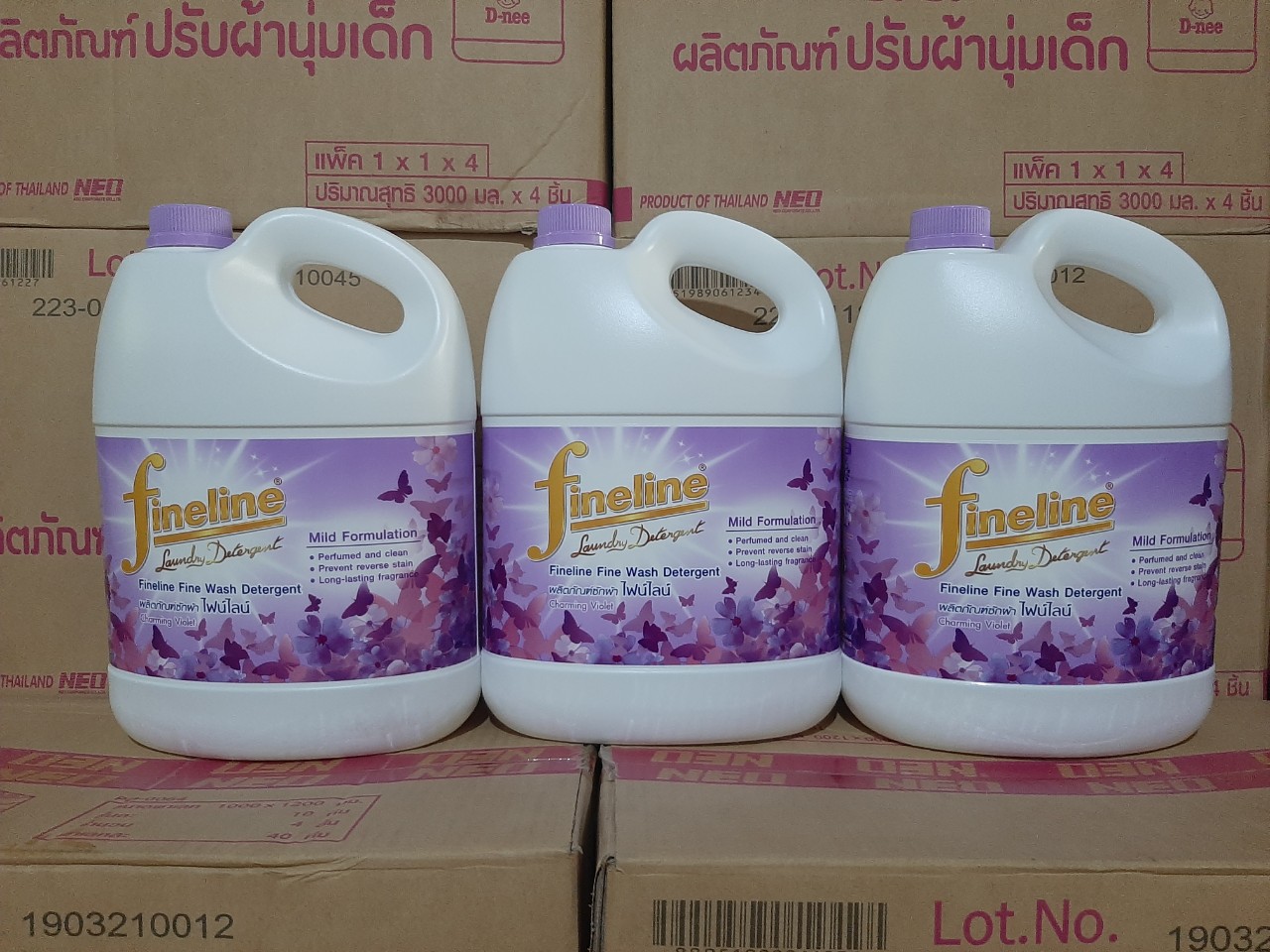 Nước giặt xả fineline can 3000 ml thái lan tím hương lavender