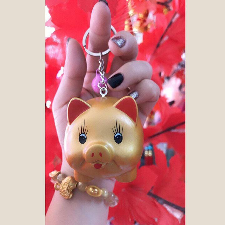 [HCM]Móc khóa Heo Vàng Lớn bóp kêu