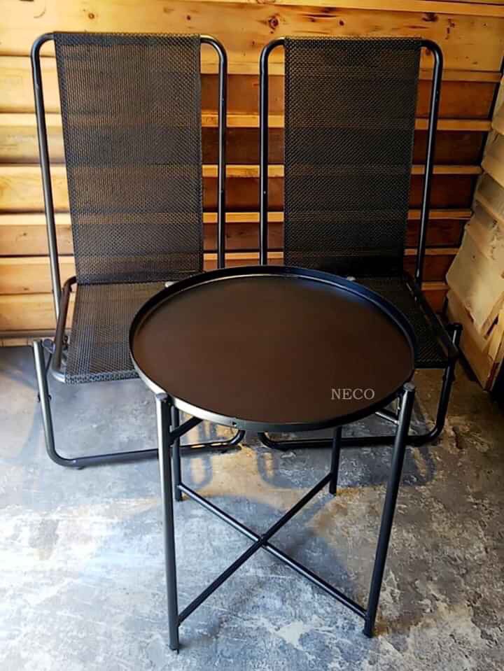 Bàn tròn cafe có vành ( mặt tròn + khung thép )