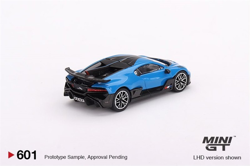 Mô hình xe Bugatti Divo Blue 2022 tỉ lệ 1:64 MiniGT