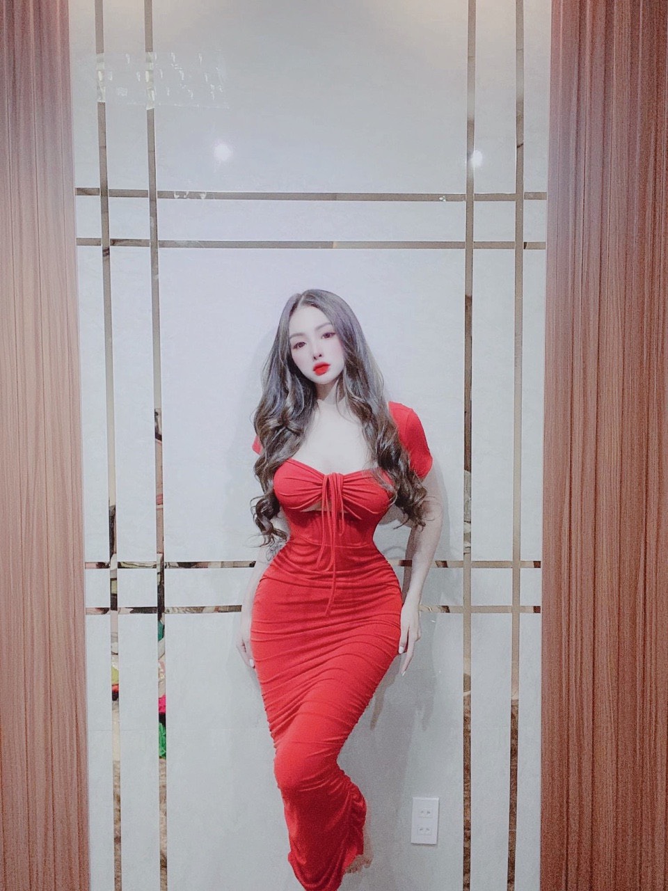 Đầm xinh rút dây ngực dáng ôm dáng xinh hot hit đủ màu cực xinh