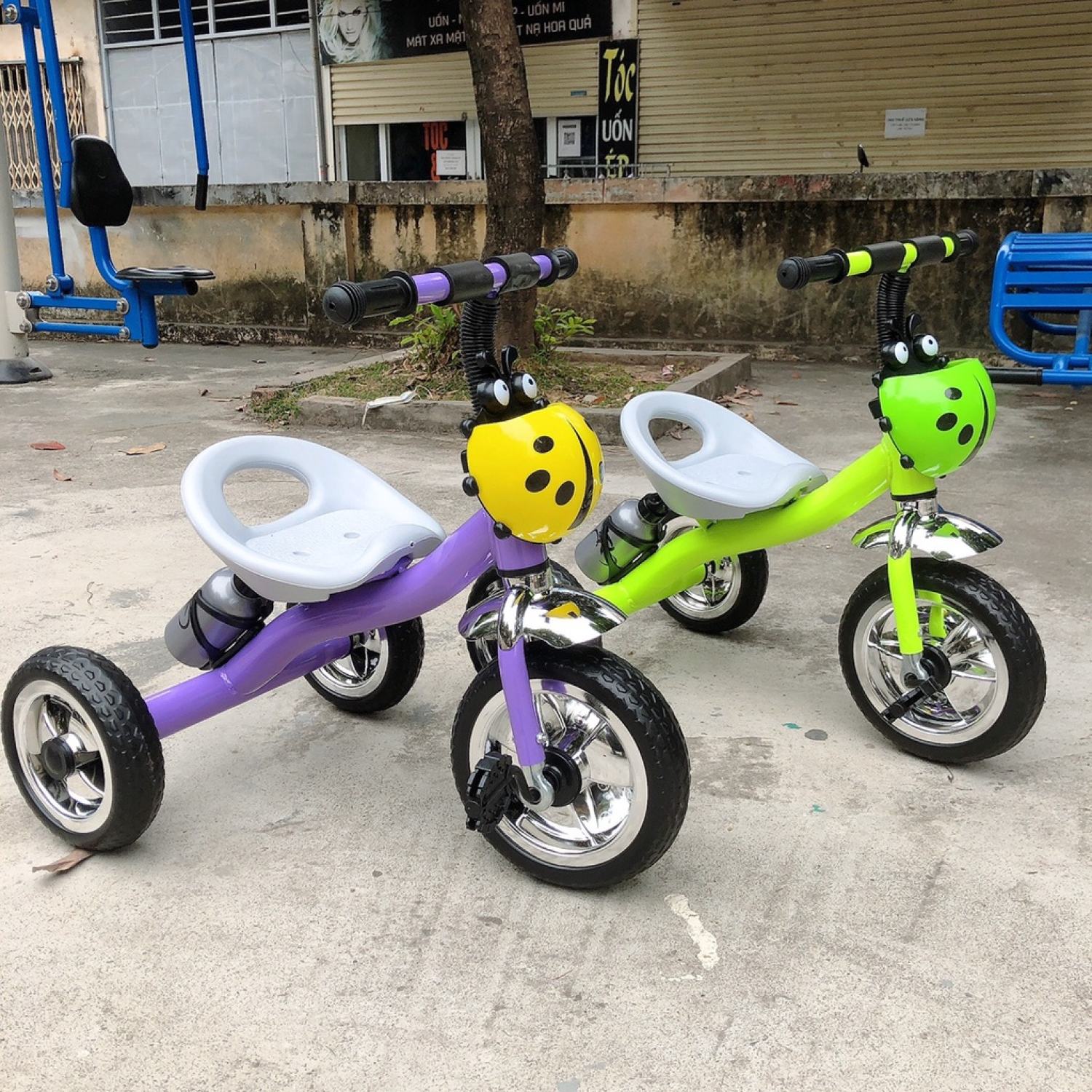 Xe chòi chân xe đạp 3 bánh trẻ em cho bé XTB3