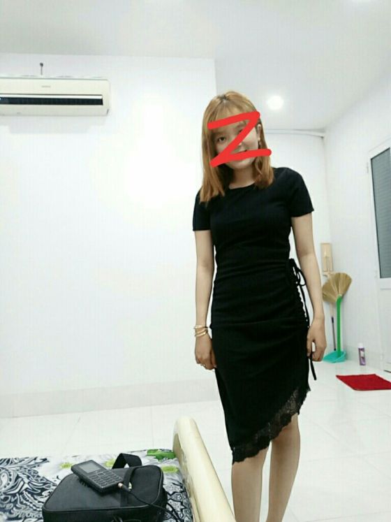 Đầm Body Phối Ren QNF133 (Đen)